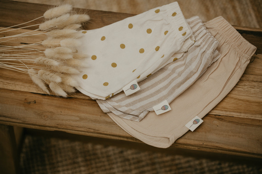 Kleine May Leinen Shorts gepunktet, gestreift, beige